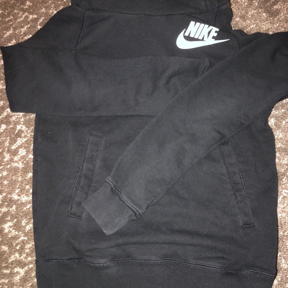 TRENDY scoopy neck sweater - Picture 6 of 6